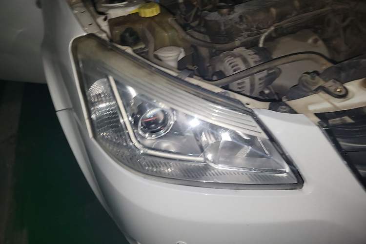 Used Chery E5 2014 1.5L Manual Youyue Model Right Front Headlight