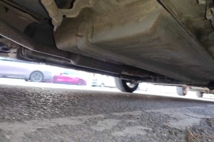 Used Chery E5 2014 1.5L Manual Youyue Model Chassis Rear Right