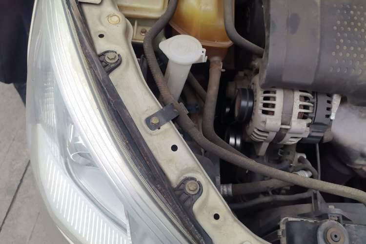 Used Chery E5 2014 1.5L Manual Youyue Model Engine Bay Right