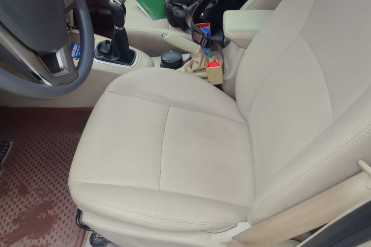 Used Chery E5 2014 1.5L Manual Youyue Model Left Front Seat
