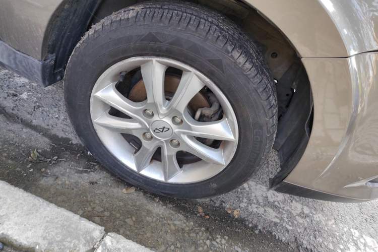 Used Chery E5 2014 1.5L Manual Youyue Model Right Front Wheel Hub