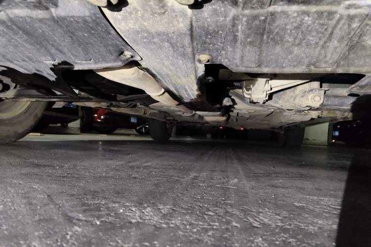 Used Chery Eastar 2005 2.0L Manual Base Version Chassis Front