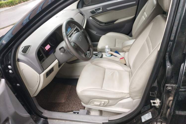 Used Chery Eastar 2012 2.0L CVT Zhiya Edition Left Front Seat