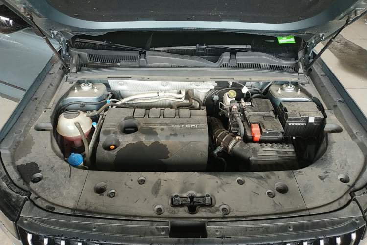 Used Chery Explore 06 2023 Revised Version Urban Edition 1.6T Two-Wheel Drive Luxury Trim Engine Bay