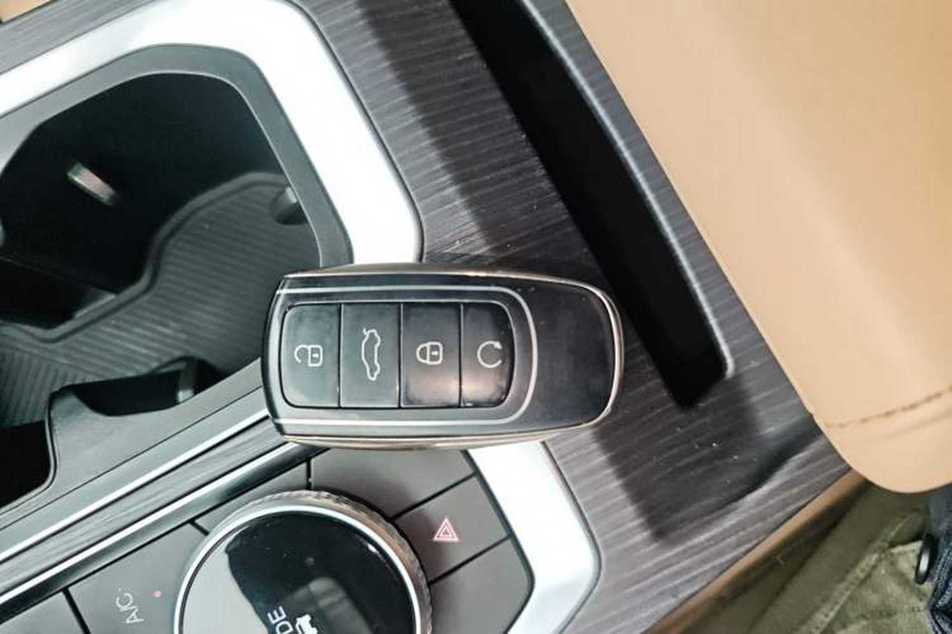 Used Chery Explore 06 2023 Yoye Edition 1.6T Two-Wheel Drive Explore Wild Interior 1