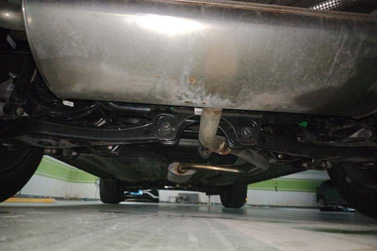 Used Chery Explore 06 2023 Yoye Edition 1.6T Two-Wheel Drive Explore Wild Chassis Rear