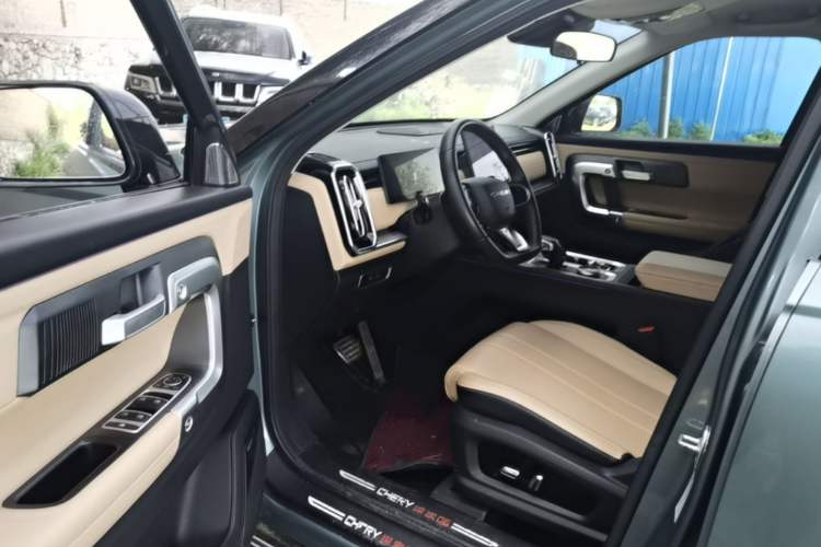 Used Chery Explore 06 2023 Urban Edition 1.6T Two-Wheel Drive Luxury Driver Seat