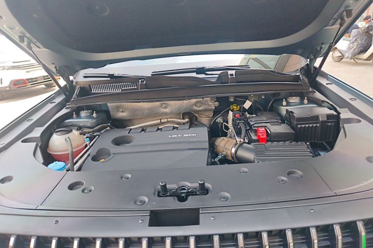 Used Chery Explore 06 2023 Urban Edition 1.6T Two-Wheel Drive Luxury Engine Bay