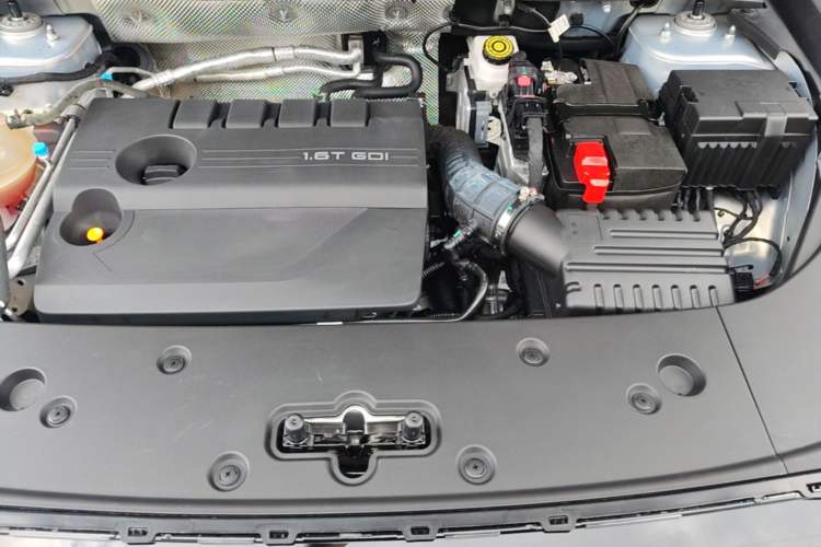 Used Chery Explore 06 2023 YUEYE Edition 1.6T Four-Wheel Drive Adventure Engine Bay