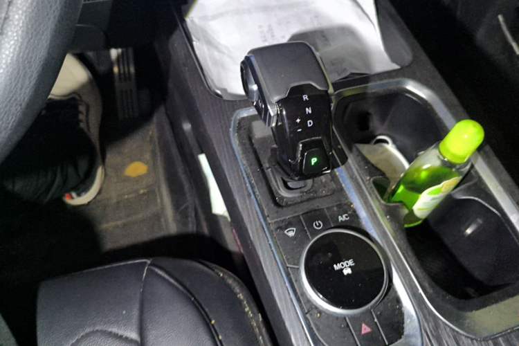 Used Chery Explore 06 2023 Revised Version Urban Edition 1.6T Two-Wheel Drive Luxury Trim Gear Lever