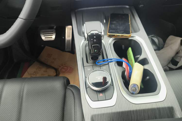 Used Chery Explore 06 2023 YUEYE Edition 1.6T Four-Wheel Drive Adventure Gear Lever