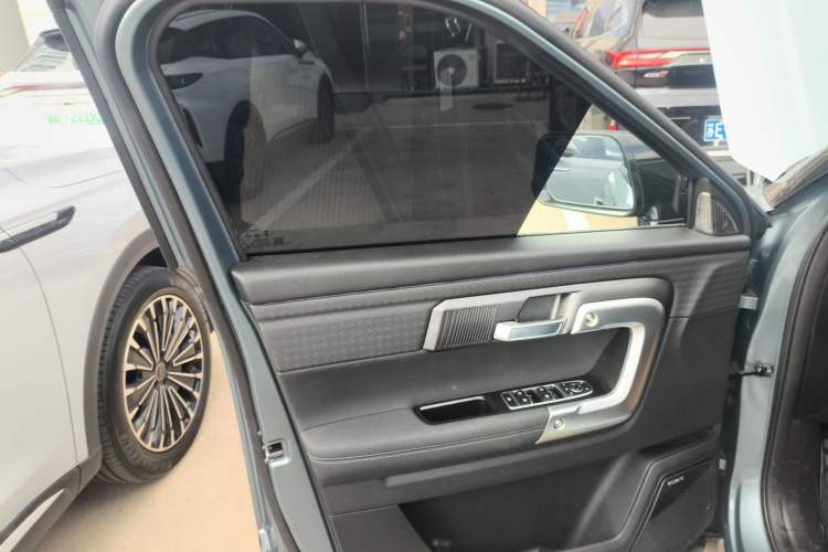 Used Chery Explore 06 2023 YUEYE Edition 1.6T Four-Wheel Drive Adventure Left Front Door Interior