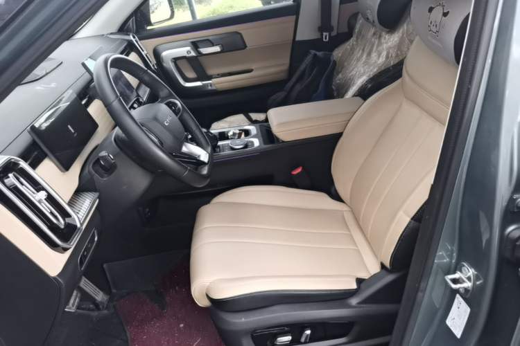 Used Chery Explore 06 2023 Urban Edition 1.6T Two-Wheel Drive Luxury Left Front Seat