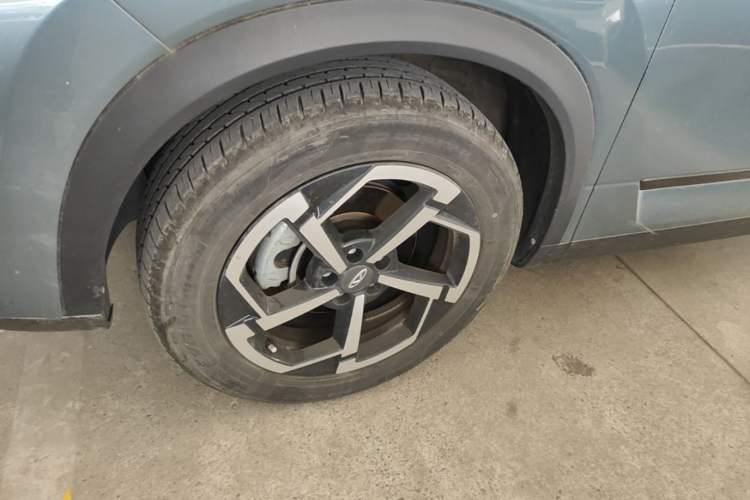 Used Chery Explore 06 2023 Urban Edition 1.6T Two-Wheel Drive Luxury Left Front Wheel Hub