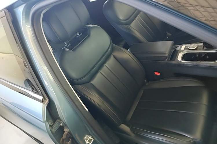 Used Chery Explore 06 2023 Urban Edition 1.6T Two-Wheel Drive Luxury Right Front Seat