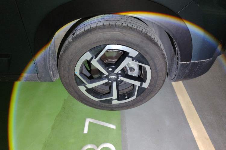 Used Chery Explore 06 2023 Yoye Edition 1.6T Two-Wheel Drive Explore Wild Right Front Wheel Hub