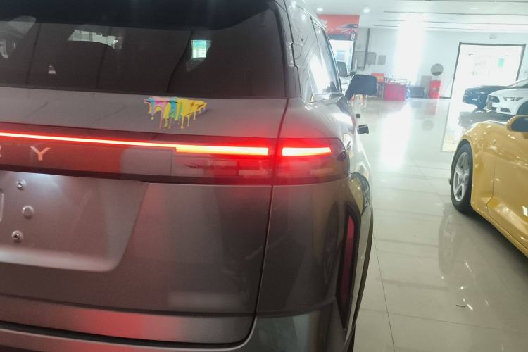 Used Chery Explore 06 2023 Yoye Edition 1.6T Four-Wheel Drive Explore Boundary Right Rear Taillight