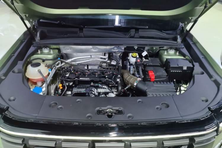 Used Chery Explore 06 2023 Yoye Edition 1.6T Four-Wheel Drive Explore Boundary Engine Bay
