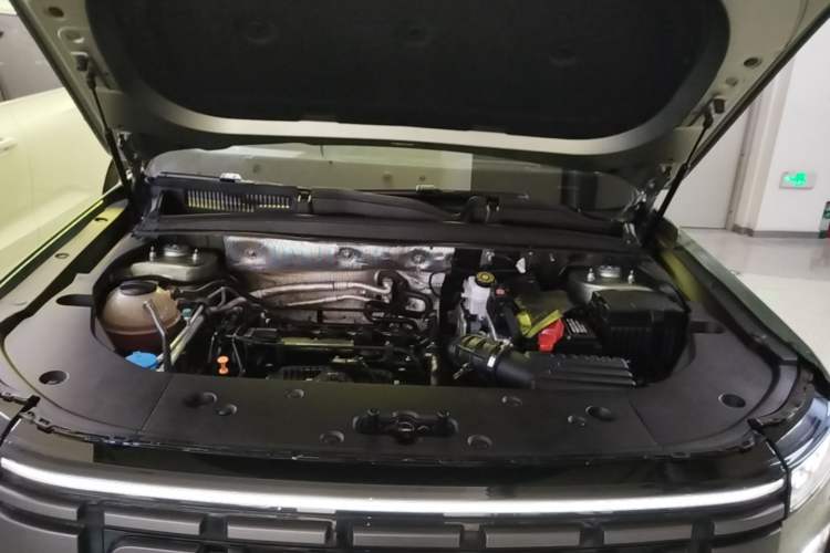Used Chery Explore 06 2023 YUEYE Edition 1.6T Four-Wheel Drive Adventure Engine Bay