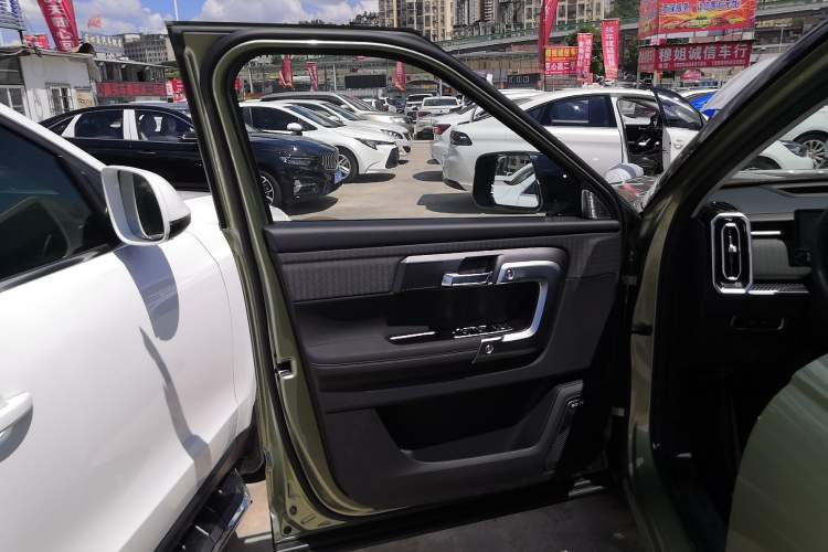 Used Chery Explore 06 2023 YUEYE Edition 1.6T Four-Wheel Drive Adventure Left Front Door Interior