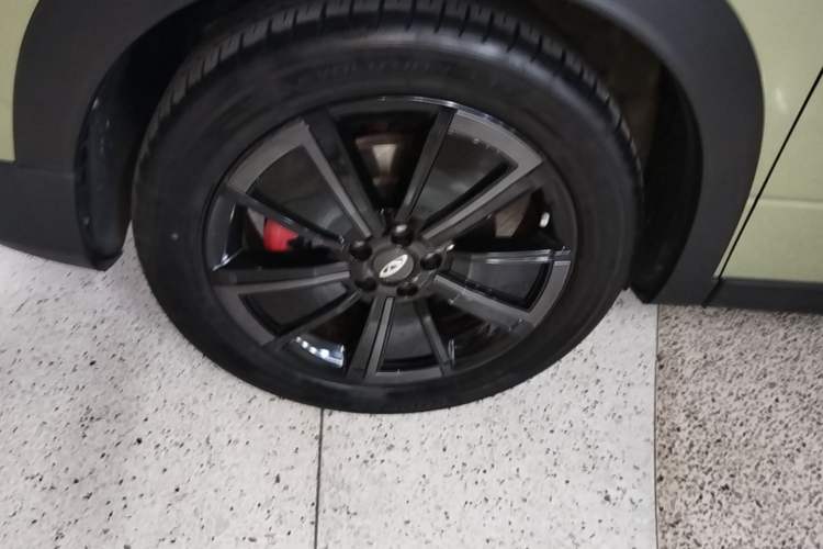 Used Chery Explore 06 2023 YUEYE Edition 1.6T Four-Wheel Drive Adventure Left Front Wheel Hub