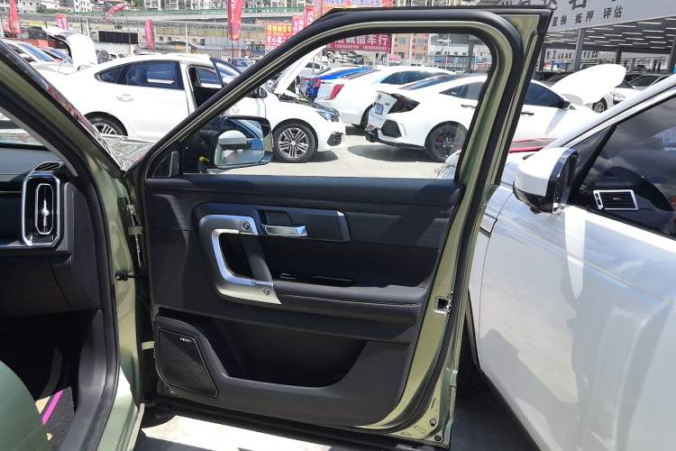 Used Chery Explore 06 2023 YUEYE Edition 1.6T Four-Wheel Drive Adventure Right Front Door Interior