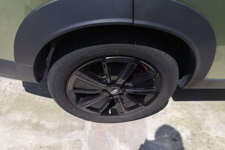 Used Chery Explore 06 2023 YUEYE Edition 1.6T Four-Wheel Drive Adventure Right Rear Wheel Hub