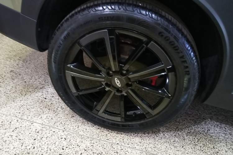 Used Chery Explore 06 2023 YUEYE Edition 1.6T Four-Wheel Drive Adventure Right Rear Wheel Hub