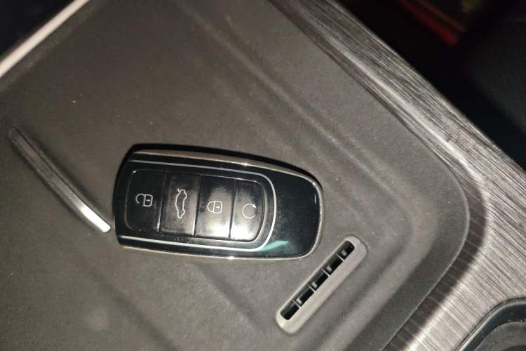 Used Chery Explore 06 2023 YUEYE Edition 1.6T Four-Wheel Drive Adventure Vehicle Key