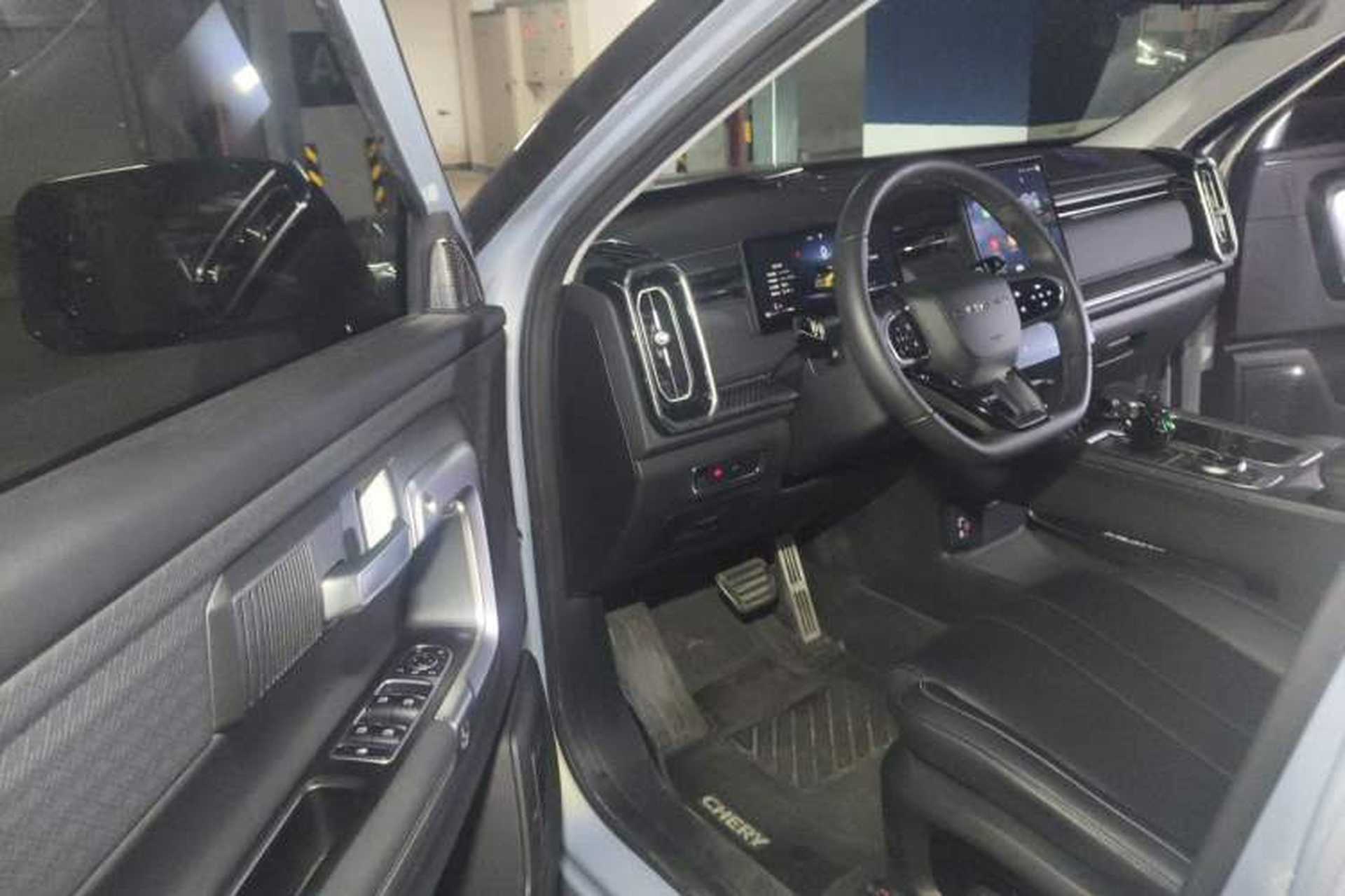 Used Chery Explore 06 2023 Urban Edition 1.6T Two-Wheel Drive Luxury Driver Seat