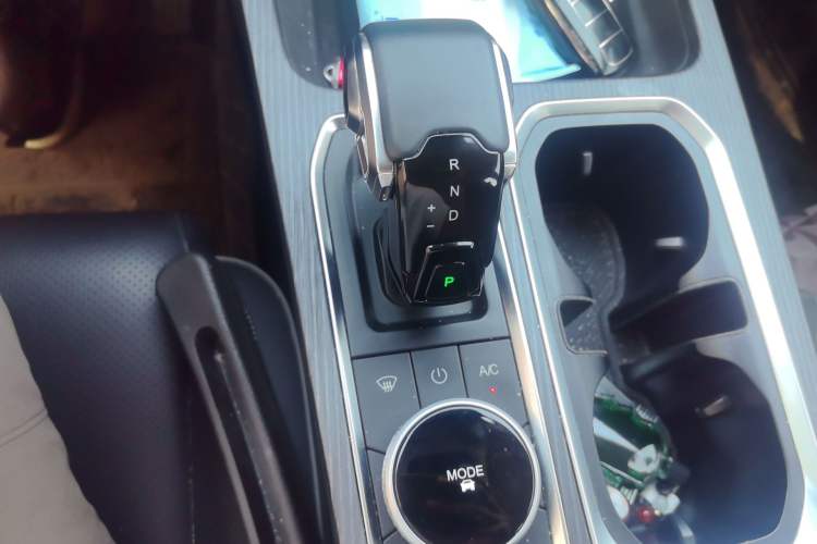 Used Chery Explore 06 2023 YUEYE Edition 1.6T Four-Wheel Drive Adventure Gear Lever