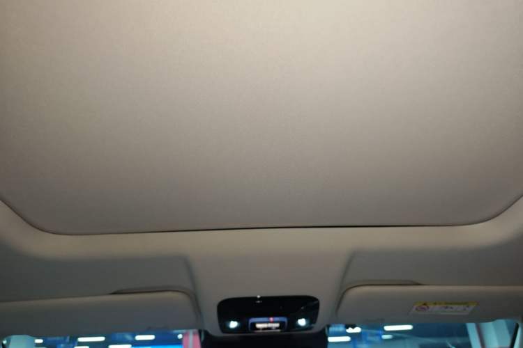 Used Chery Explore 06 2023 Urban Edition 1.6T Two-Wheel Drive Luxury Headliner