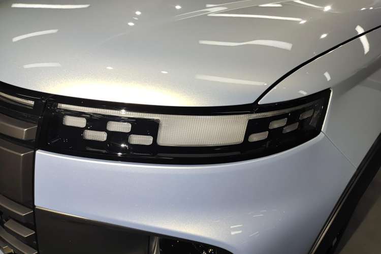Used Chery Explore 06 2023 Yoye Edition 1.6T Two-Wheel Drive Explore Wild Left Front Headlight