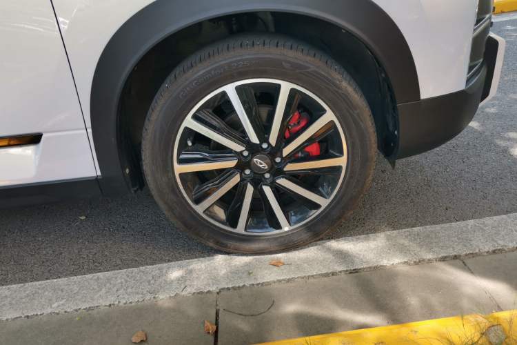 Used Chery Explore 06 2023 YUEYE Edition 1.6T Four-Wheel Drive Adventure Right Front Wheel Hub
