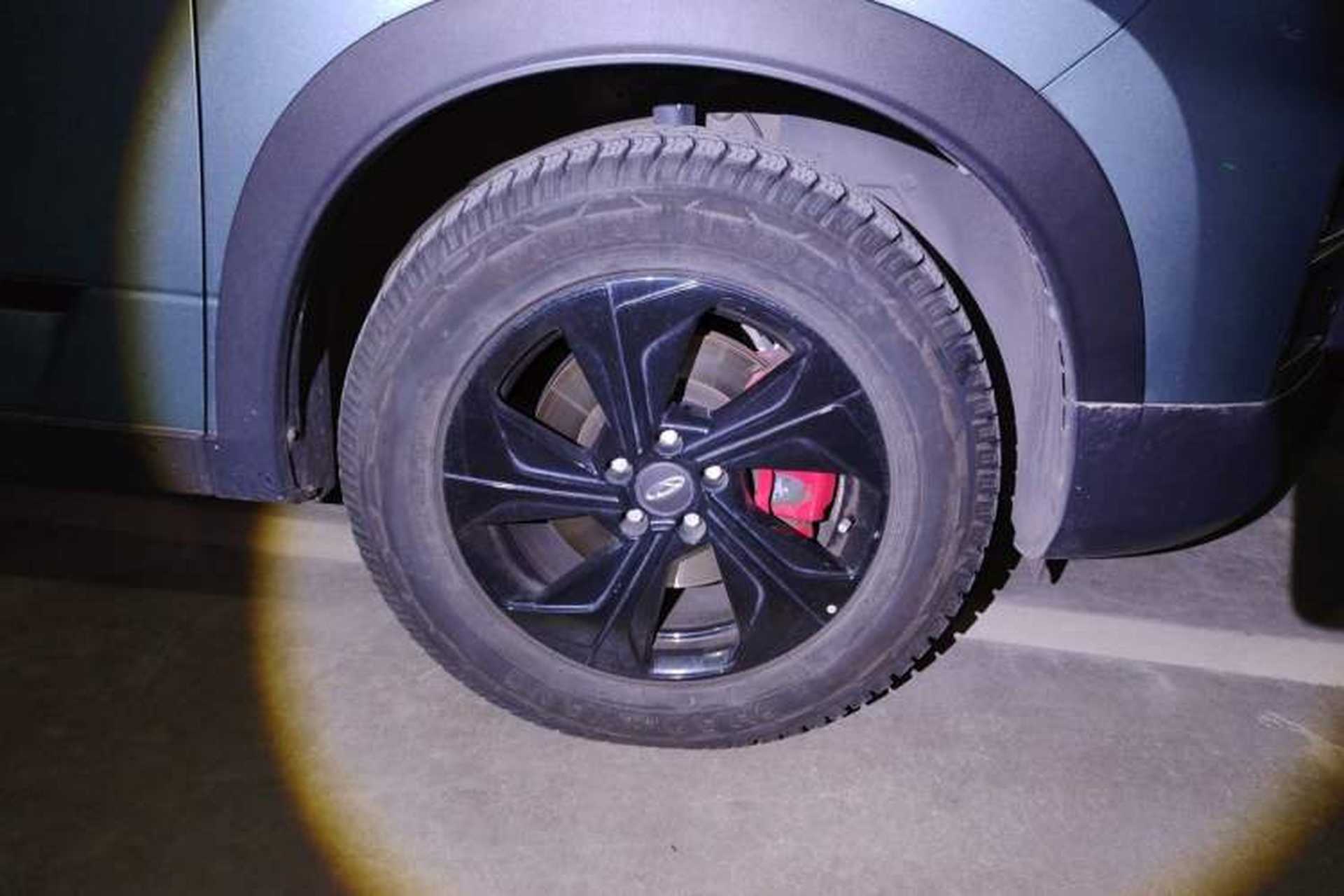 Used Chery Explore 06 2023 YUEYE Edition 1.6T Four-Wheel Drive Explorer+ Right Front Wheel Hub