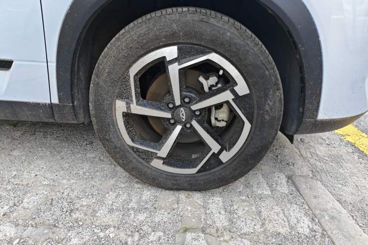 Used Chery Explore 06 2023 Urban Edition 1.6T Two-Wheel Drive Luxury Right Front Wheel Hub