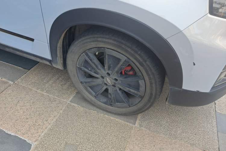 Used Chery Explore 06 2023 YUEYE Edition 1.6T Four-Wheel Drive Adventure Right Front Wheel Hub