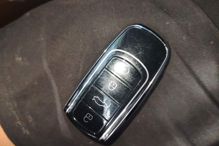 Used Chery Explore 06 2023 YUEYE Edition 1.6T Four-Wheel Drive Explorer+ Vehicle Key
