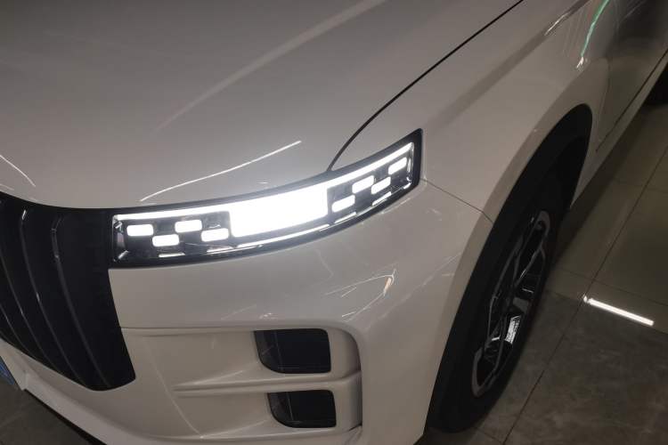 Used Chery Explore 06 2023 Urban Edition 1.6T Two-Wheel Drive Luxury Left Front Headlight