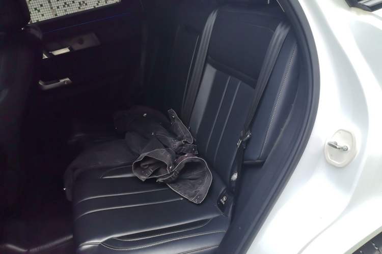 Used Chery Explore 06 2023 Yoye Edition 1.6T Two-Wheel Drive Explore Wild Left Rear Seat