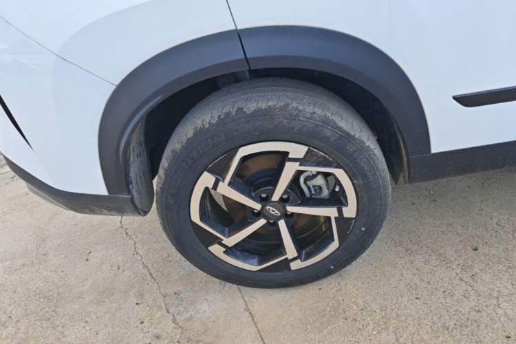 Used Chery Explore 06 2023 Urban Edition 1.6T Two-Wheel Drive Comfort Right Rear Wheel Hub