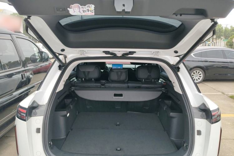 Used Chery Explore 06 2023 YUEYE Edition 1.6T Four-Wheel Drive Explorer+ Trunk