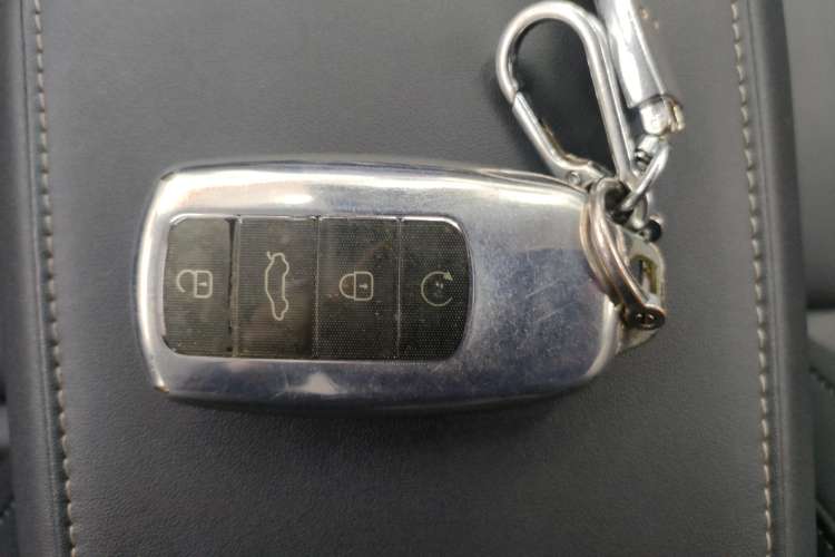 Used Chery Explore 06 2023 Yoye Edition 1.6T Two-Wheel Drive Explore Wild Vehicle Key