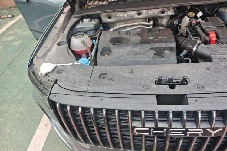 Used Chery Explore 06 2024 Urban Edition 1.6T Two-Wheel Drive Luxury Engine Bay Right