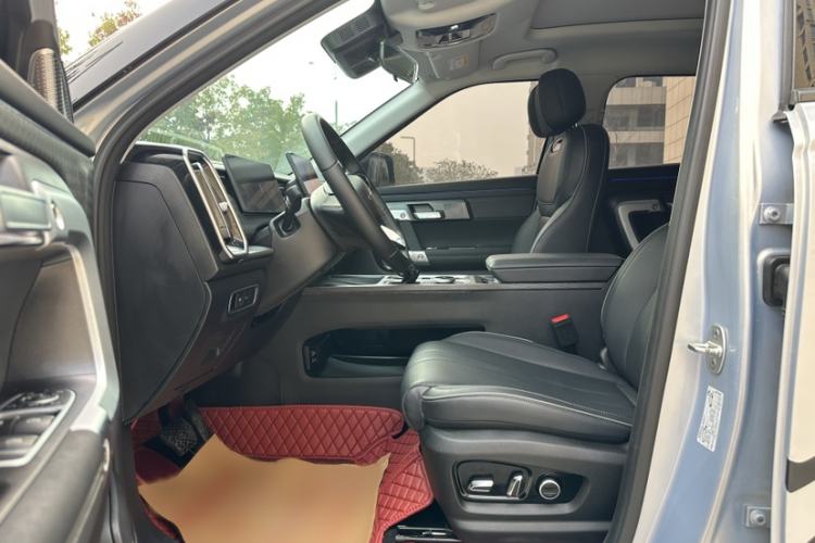 Used Chery Explore 06 2024 Officially Modified 1.6T All-Wheel-Drive Secret Realm Knight Interior 1