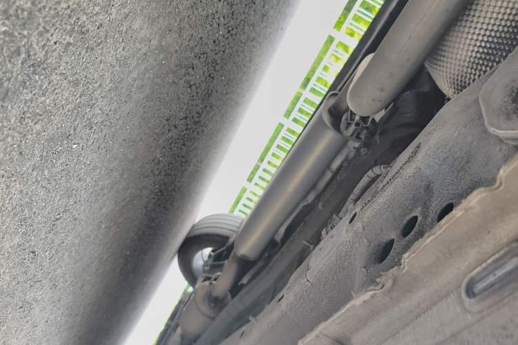 Used Chery Explore 06 2024 Urban Edition 1.6T Two-Wheel Drive Luxury Chassis Rear Right