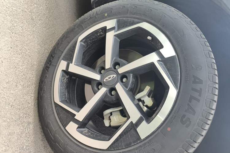 Used Chery Explore 06 2024 Urban Edition 1.6T Two-Wheel Drive Luxury Right Front Wheel Hub