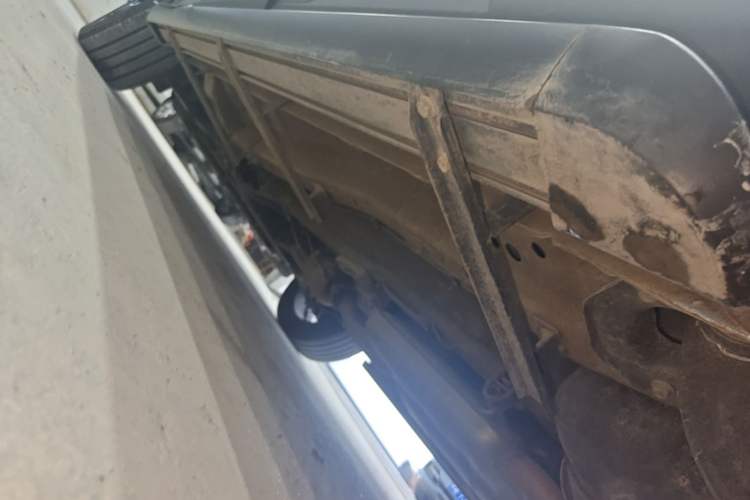 Used Chery Explore 06 2025 1.6T Four-Wheel Drive Discovery Edition Left Side Sill