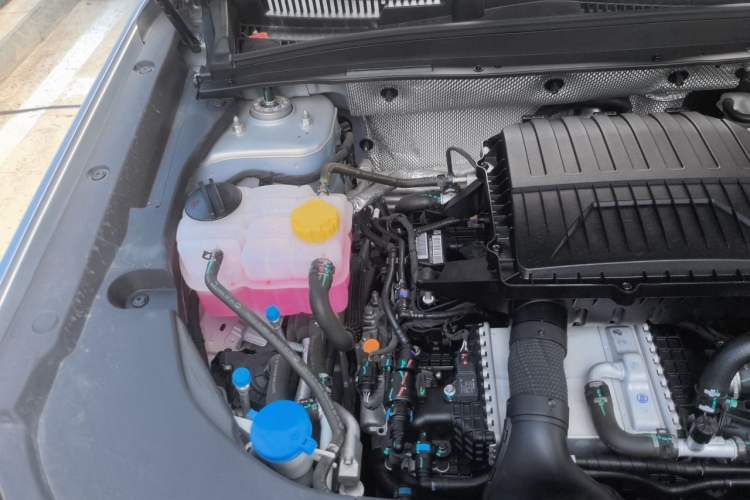 Used Chery Explore 06 C-DM 2024 Luxury Model Engine Bay Right