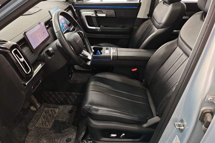 Used Chery Explore 06 C-DM 2024 Luxury Model Left Front Seat